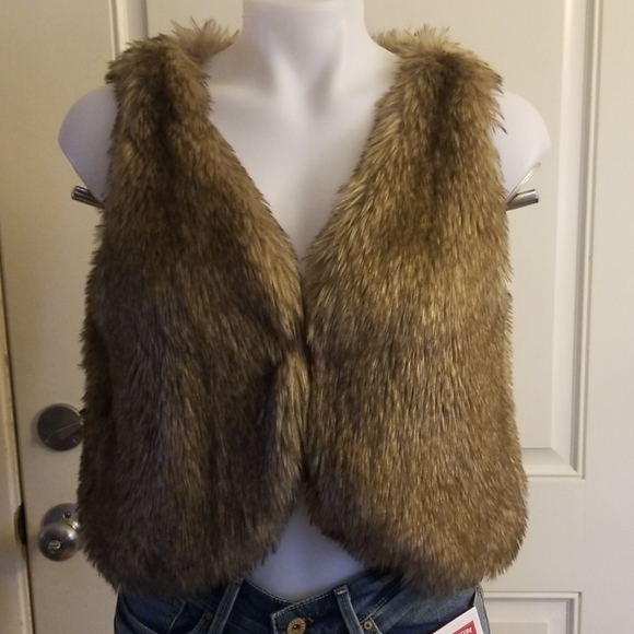 H&M Jackets & Blazers - L.O.G.G label of graded goods H&M Vests